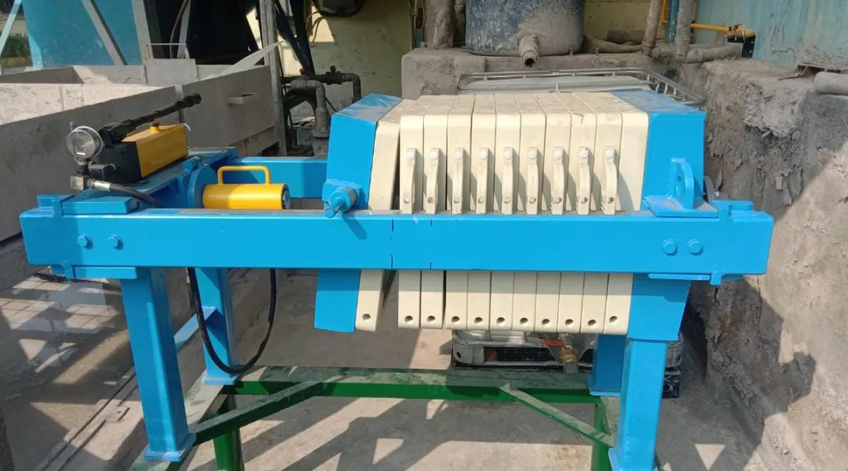 Filter Press untuk STP dalam proses dewatering sludge