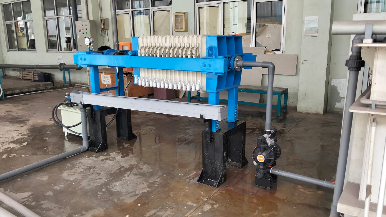 Distributor Mesin Filter Press Hidrolik Industri Bertekanan Tinggi PT Yuan Adam Energi Hydrovia
